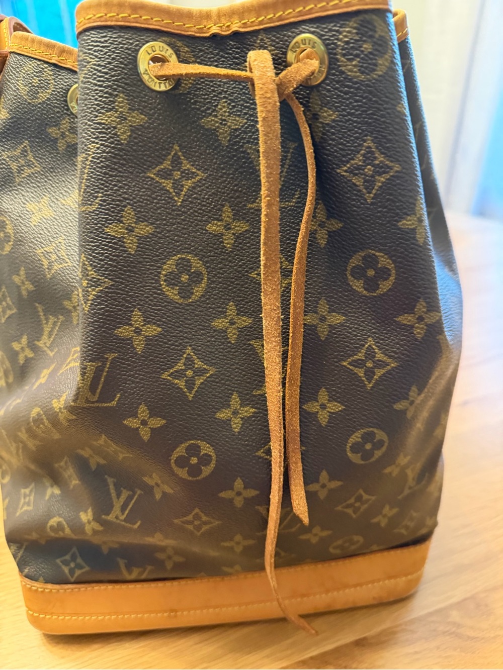 Authentic Vintage Louis Vuitton Noe Shoulder Bag - Picture 6 of 11